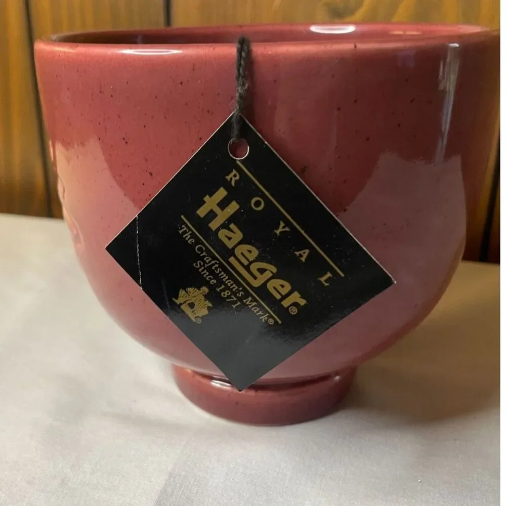 Royal Haeger art pottery bowl